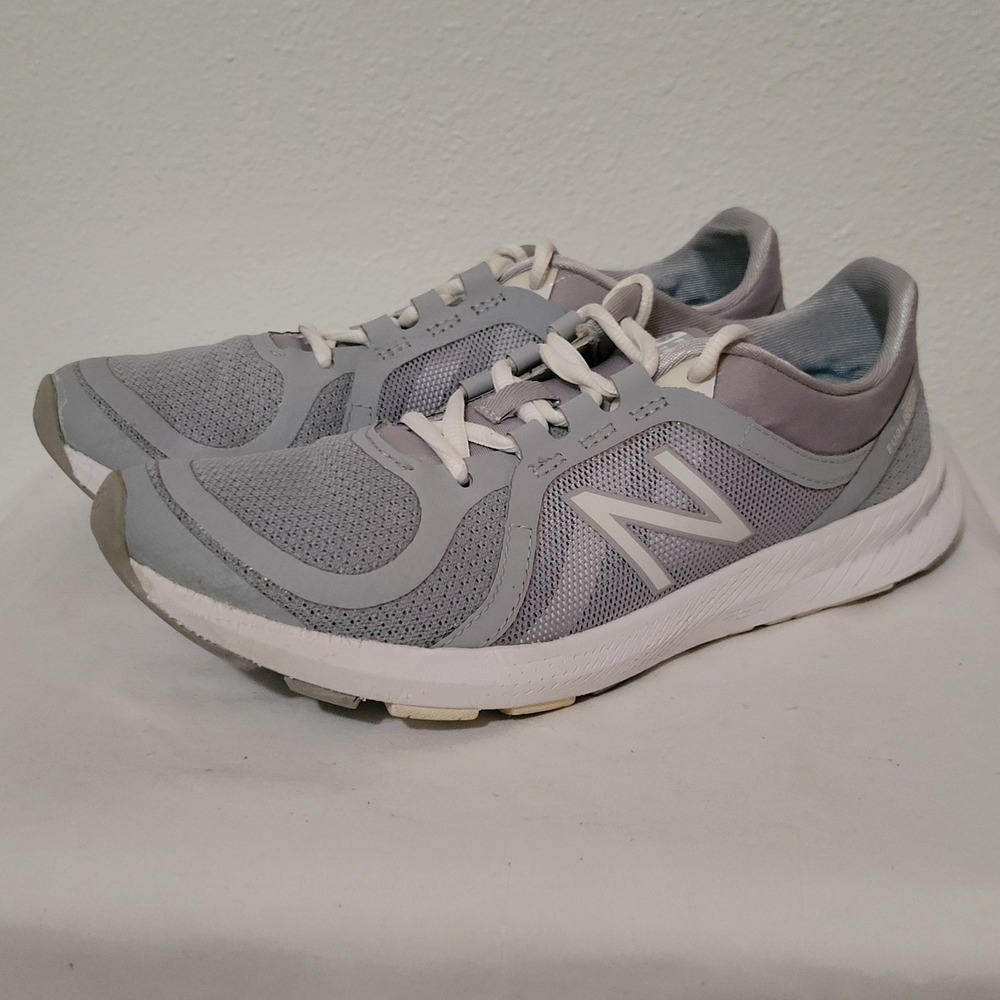 New Balance FuelCore Transform Grey White Womens Size 7 Training Shoes WX77SW2 - Picture 6 of 16